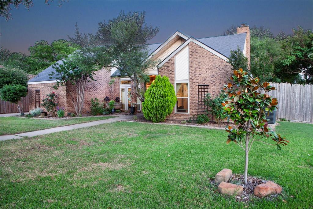810 Highland Hills Lane