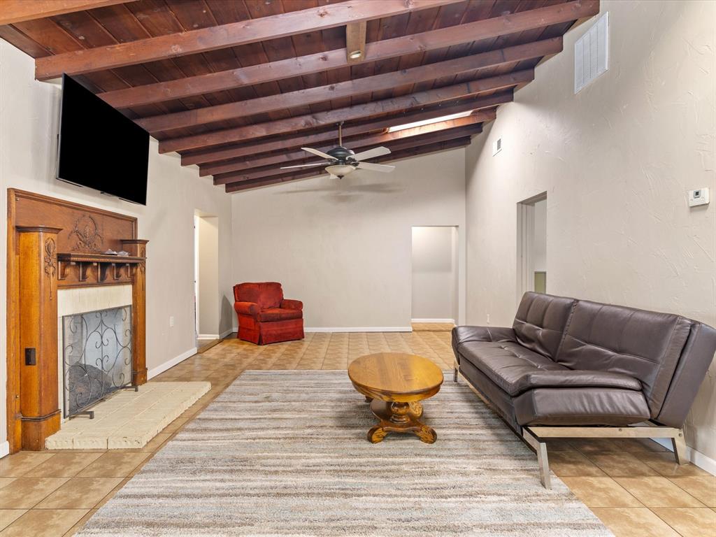 Eustace Hill Stanfield Wtr Brd - Residential