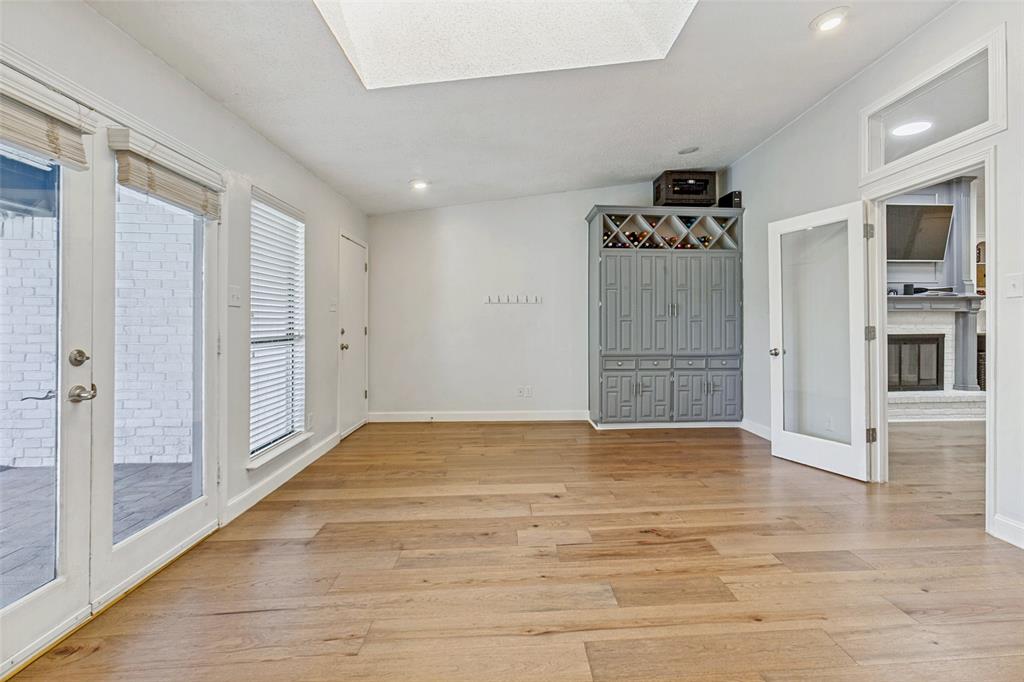 Woodbridge 3 - Residential