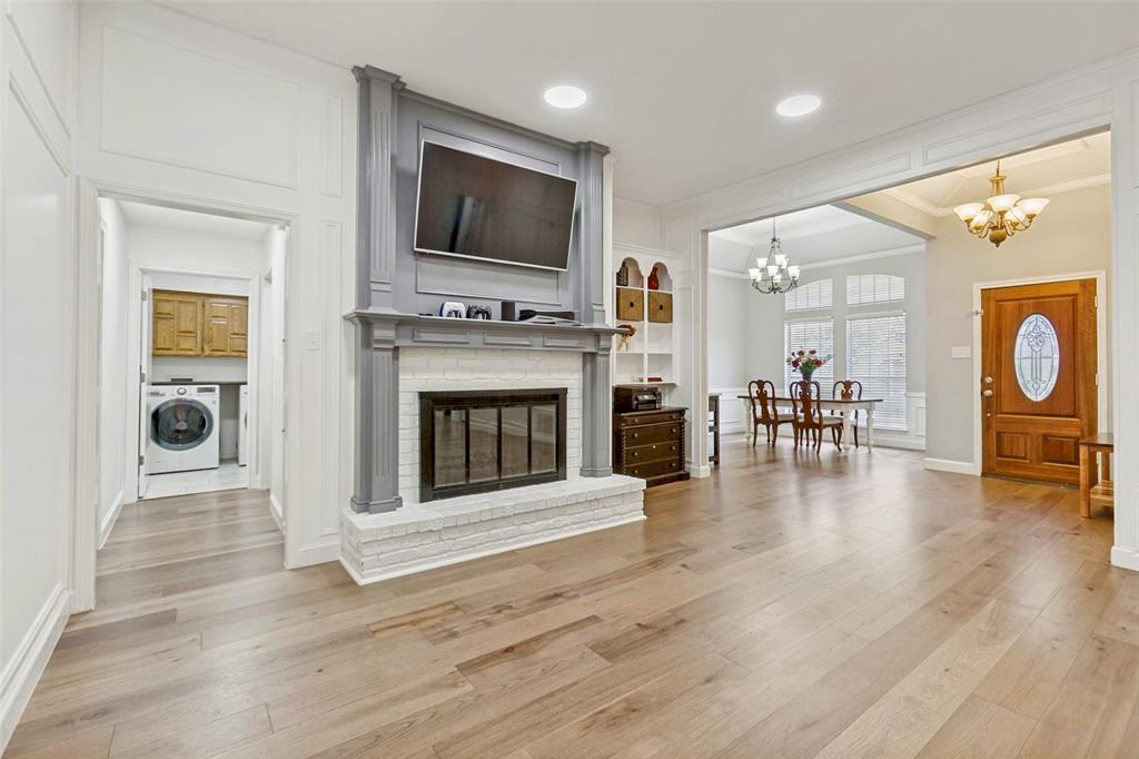 Woodbridge 3 - Residential