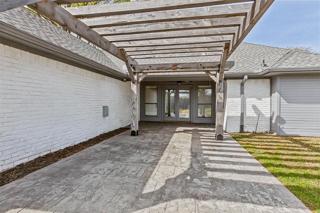 Woodbridge 3 - Residential