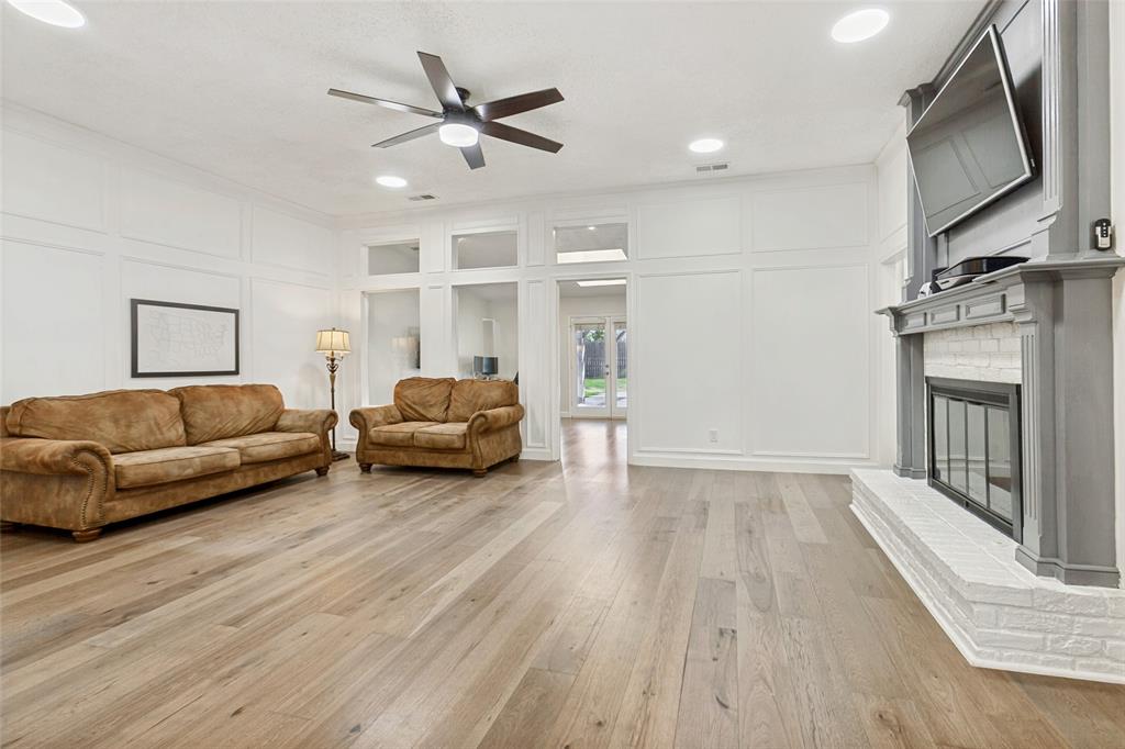 Woodbridge 3 - Residential