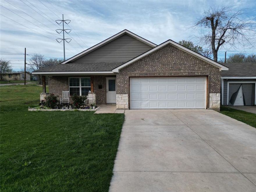 Welcome to this beautifully maintained 3 bedroom, 2 bathroom home built in 2020, offering 1,440 square feet of thoughtfully designed living space. This move in ready home features an open concept floor plan, perfect for everyday living and entertaining, with a seamless flow between the living, dining and kitchen areas. 
The home has been meticulously cared for and showcases modern finishes, comfortable living spaces, and plenty of natural light throughout. The spacious primary suite provides a private retreat, while the additional bedrooms offer flexibility for guests, a home office, or growing needs. 
Ideally located in Fort Worth, this home offers a prime central location just minutes from Dickies Arena, and TCU. Enjoy easy access to major highways, making commute a breeze, along with close proximity to a wide variety of dining, shopping, and entertainment options. Schedule your showing today!