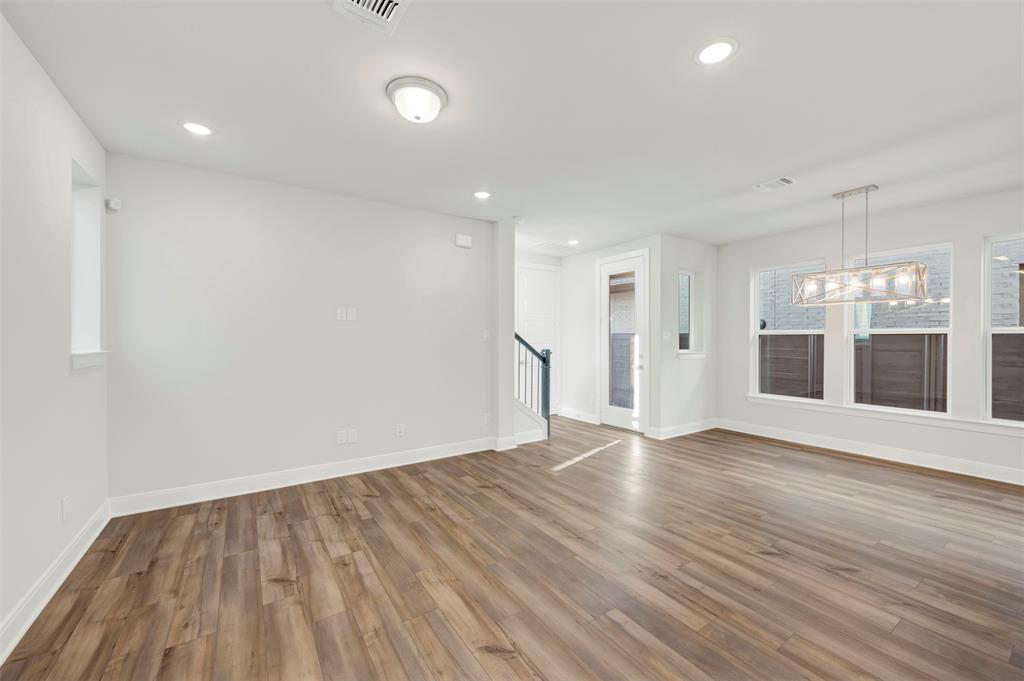 Painted Tree-Woodland West - Residential