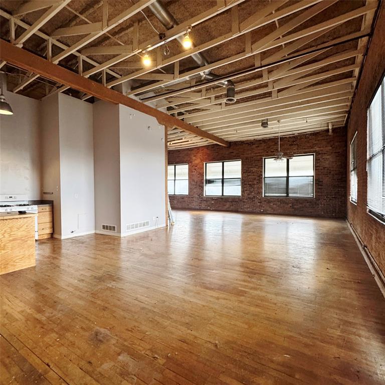 Kelly Park Studio Condo - Residential Lease