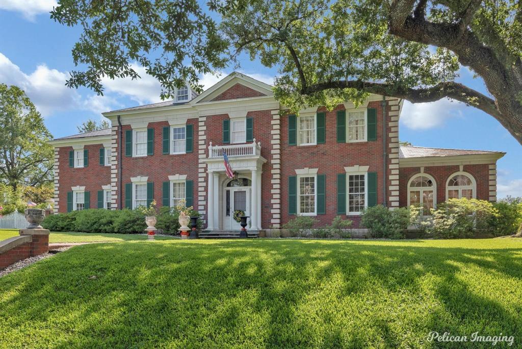 Photo of 2525 Fairfield Avenue, Shreveport, LA 71104 (MLS # 21420574)
