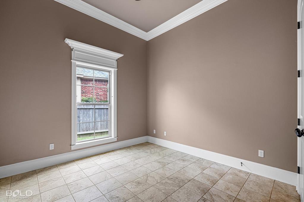 Shreveport, Louisiana 71115, United States, 5 Bedrooms Bedrooms, ,4 BathroomsBathrooms,Residential,Active,169156