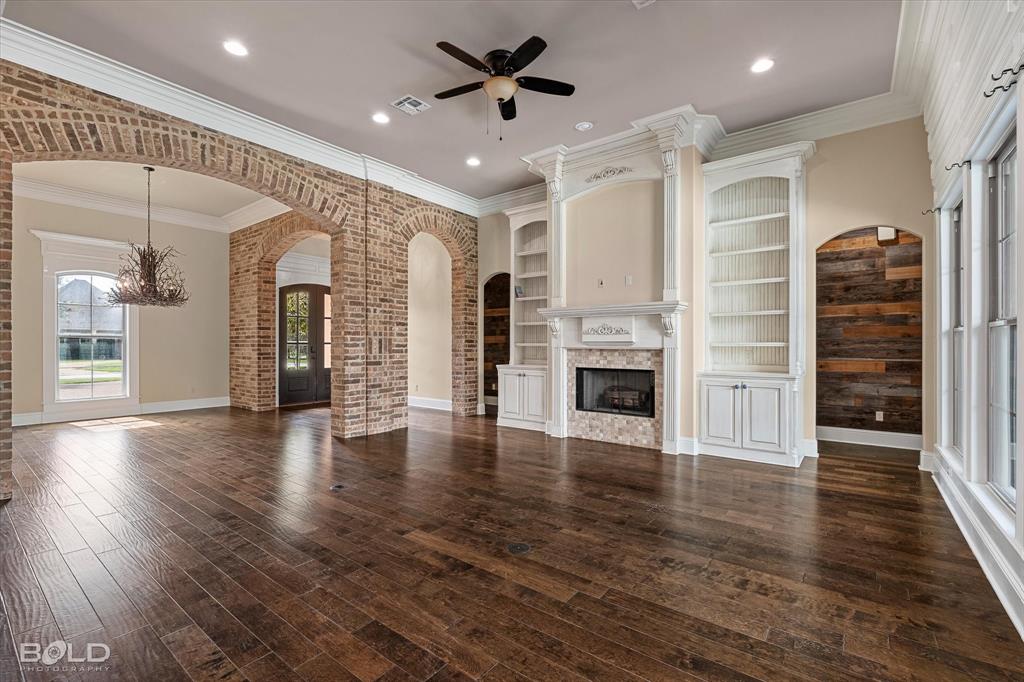 Shreveport, Louisiana 71115, United States, 5 Bedrooms Bedrooms, ,4 BathroomsBathrooms,Residential,Active,169156