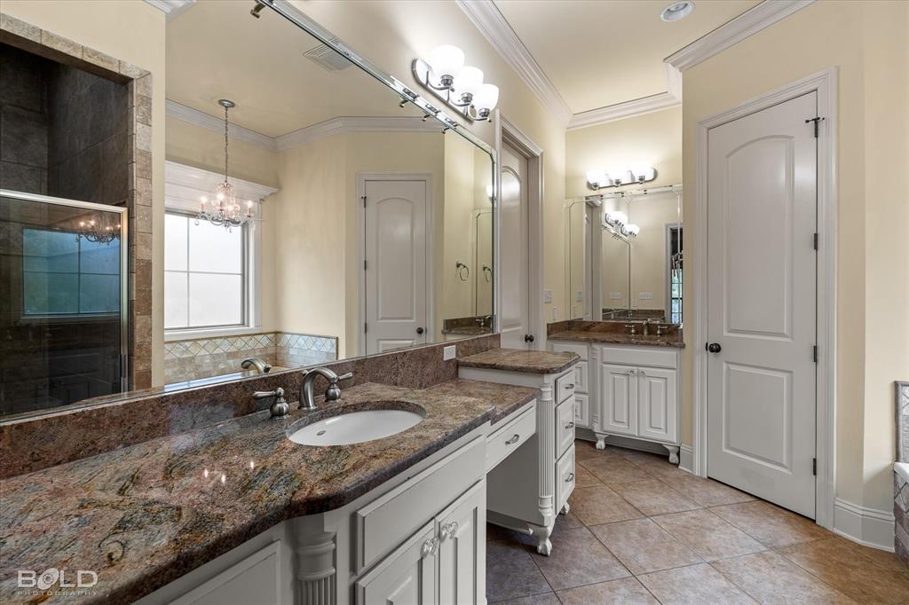 Shreveport, Louisiana 71115, United States, 5 Bedrooms Bedrooms, ,4 BathroomsBathrooms,Residential,Active,169156