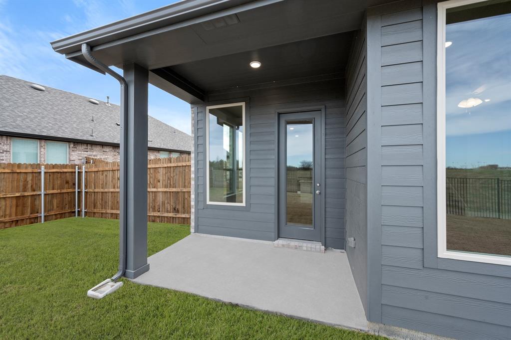 Sheppard's Place - Residential