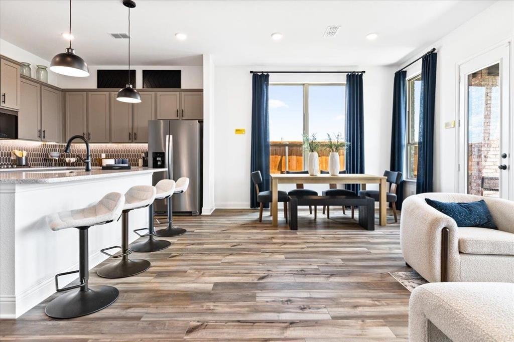 Sheppard's Place - Residential