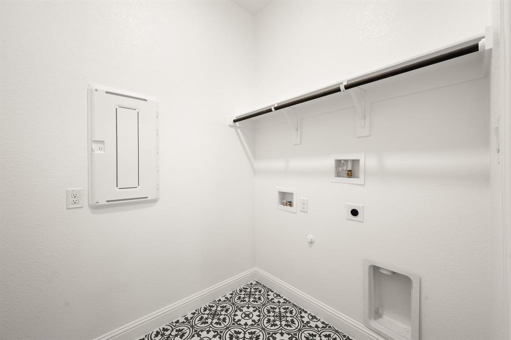 Sheppard's Place - Residential