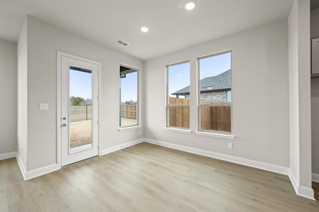 Sheppard's Place - Residential