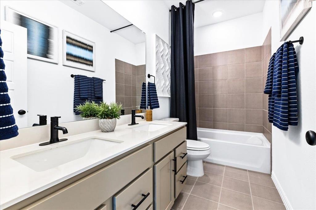 Sheppard's Place - Residential