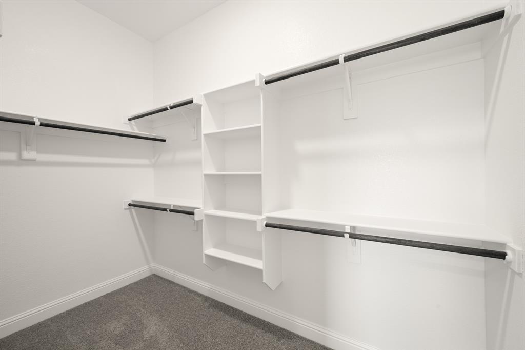 Sheppard's Place - Residential