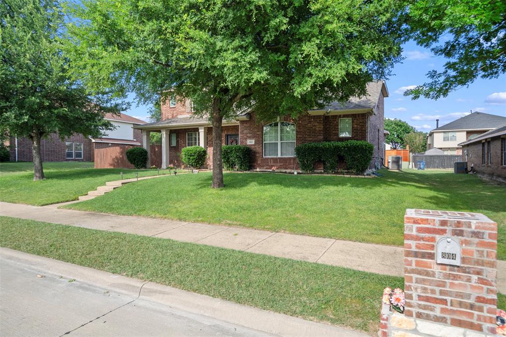804 Montrose Trail