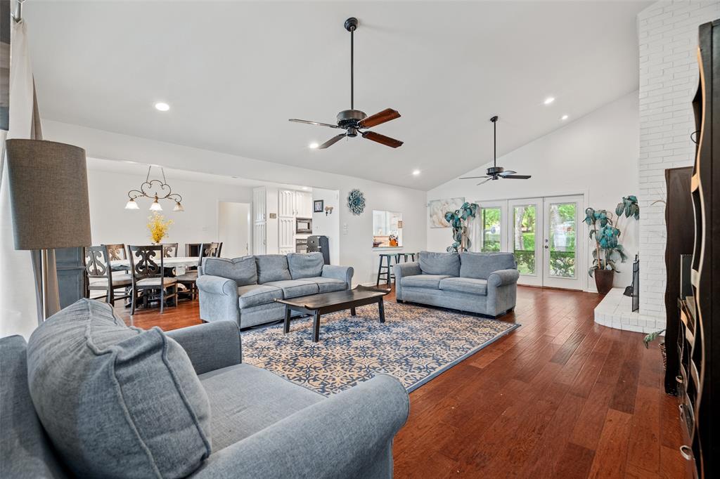 8524 Lake Country Drive