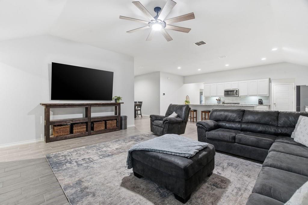 Stone Eagle - Residential