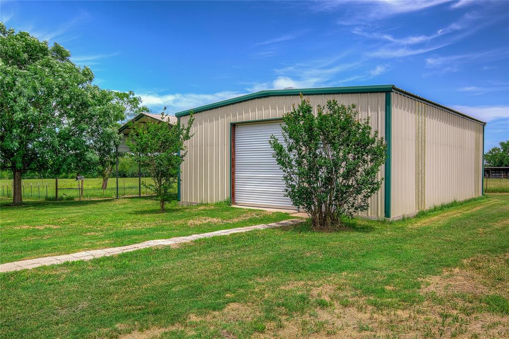 L. Brown Svy, A-76 - Residential