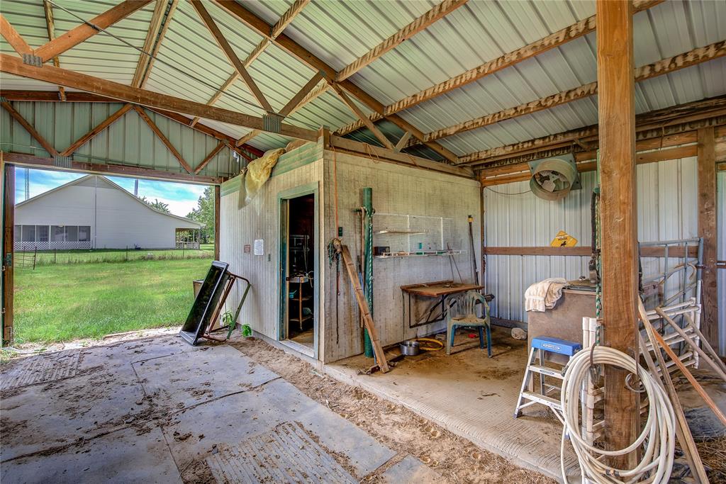 L. Brown Svy, A-76 - Residential