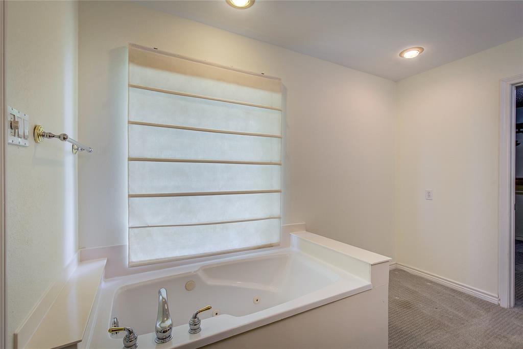 L. Brown Svy, A-76 - Residential