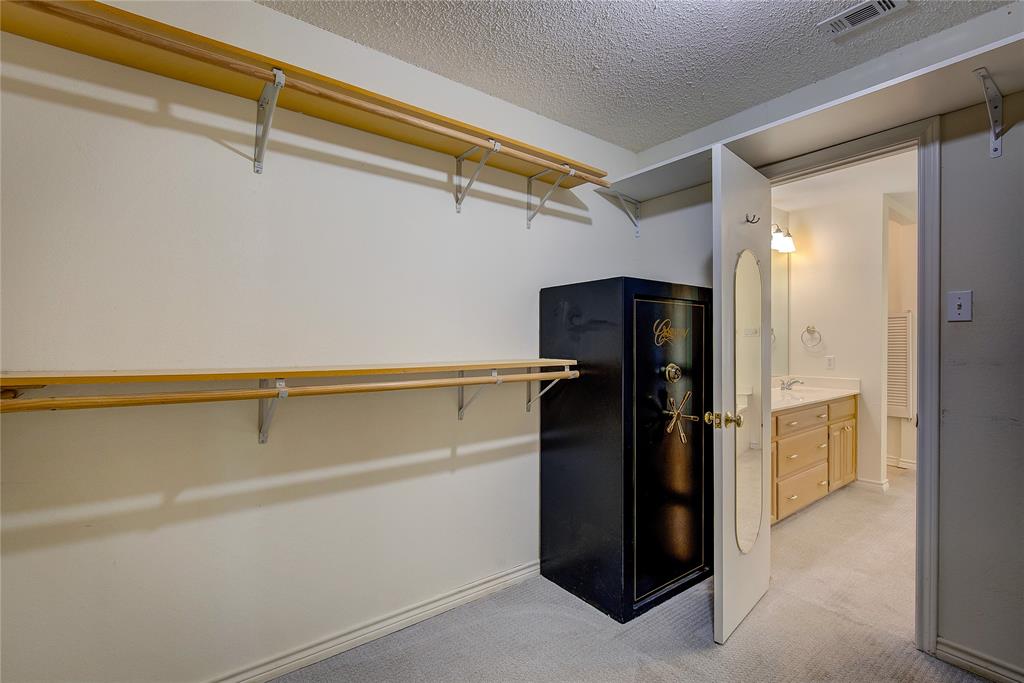 L. Brown Svy, A-76 - Residential