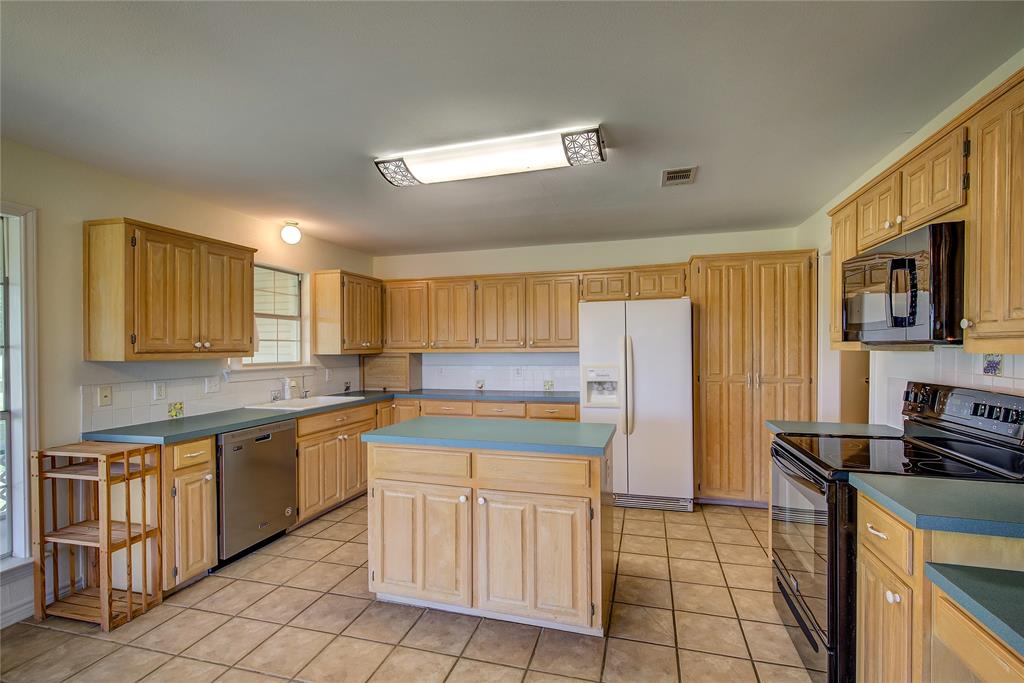 L. Brown Svy, A-76 - Residential