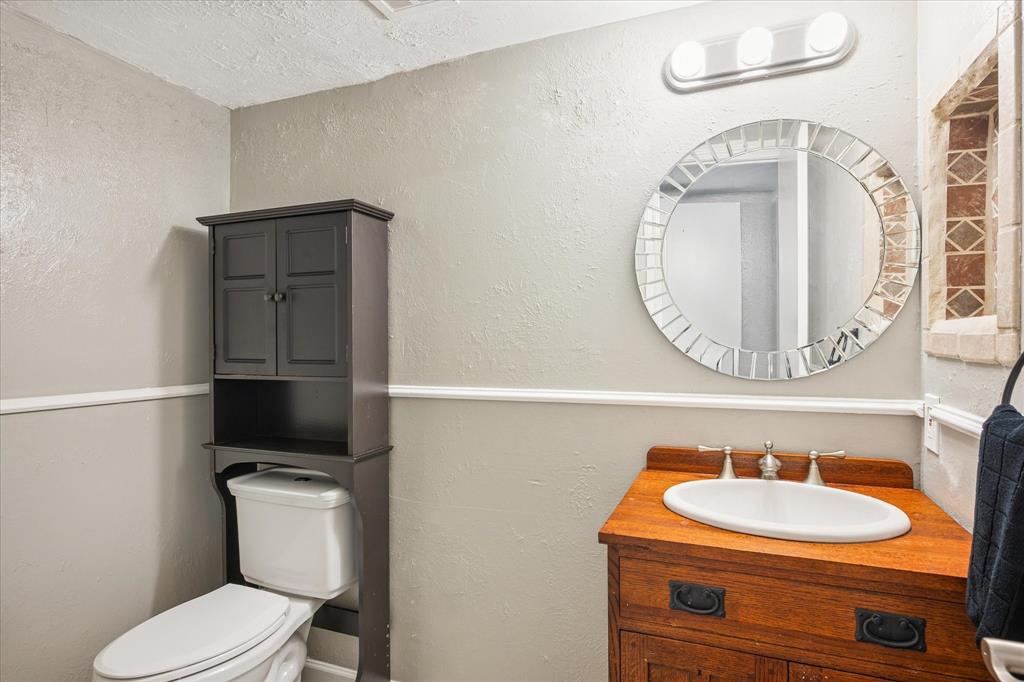 Tara Place Condo - Residential