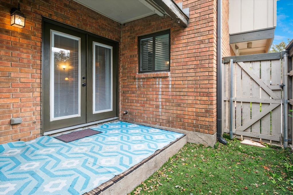 Tara Place Condo - Residential