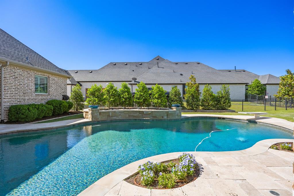 1521 Stony Trail