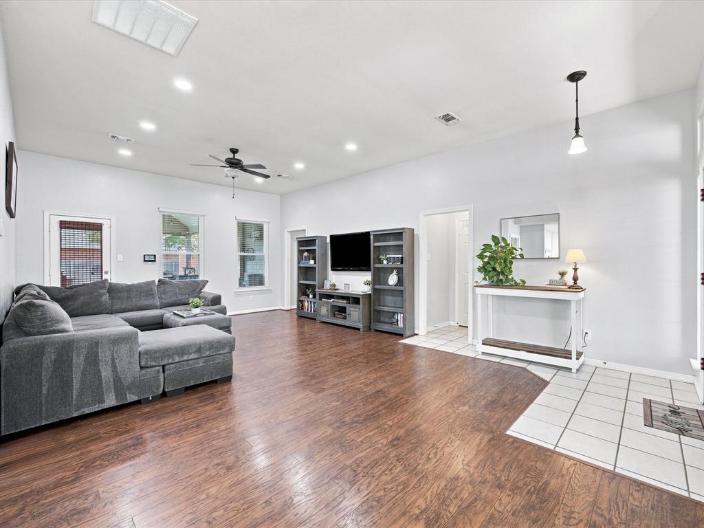 100 Meadow Ridge Drive