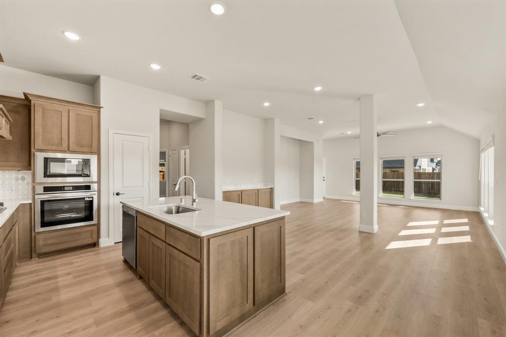 Waverly Estates - Residential