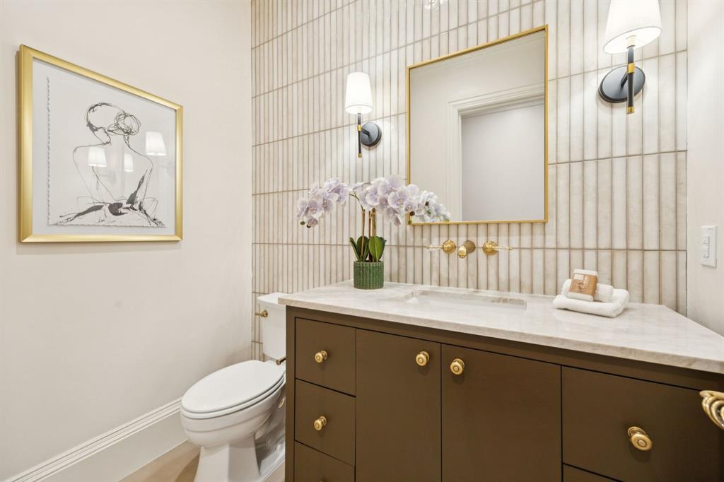 Old Orchard Country Estate Unrec - Residential