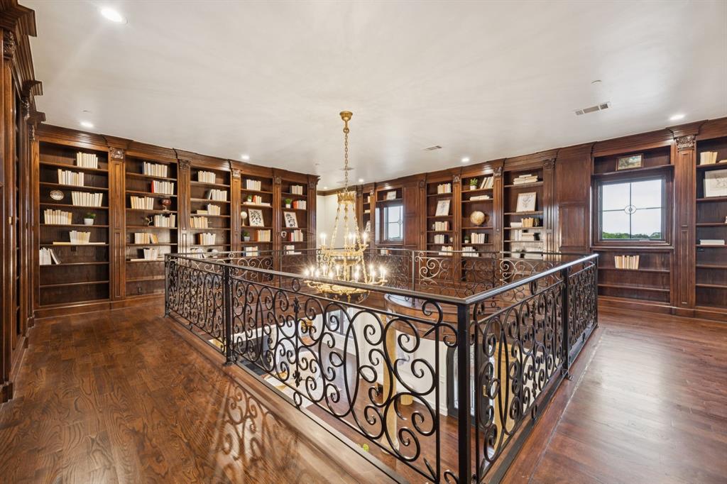 Old Orchard Country Estate Unrec - Residential