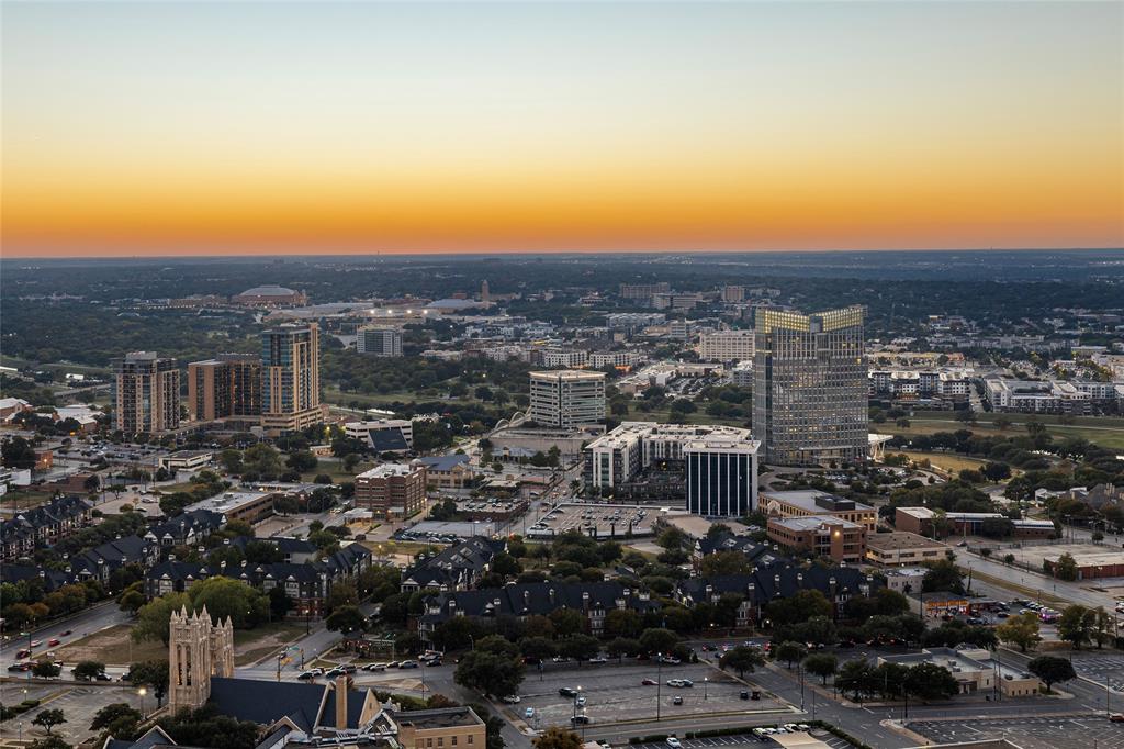 Tower Residential Condo 1 - Residential
