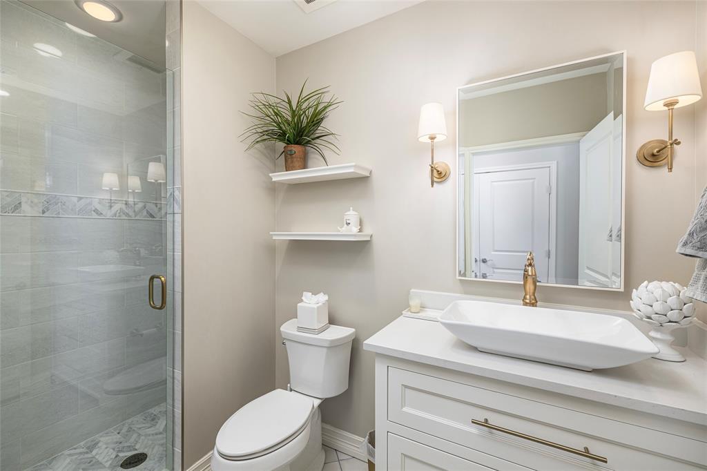 Tower Residential Condo 1 - Residential