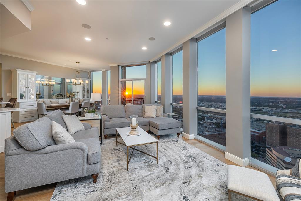 Tower Residential Condo 1 - Residential