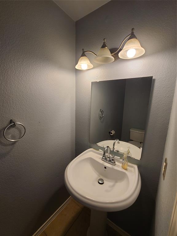 High Pointe #4 - Residential Lease