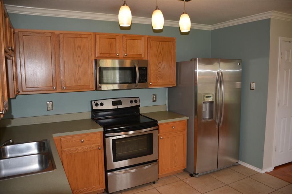 High Pointe #4 - Residential Lease