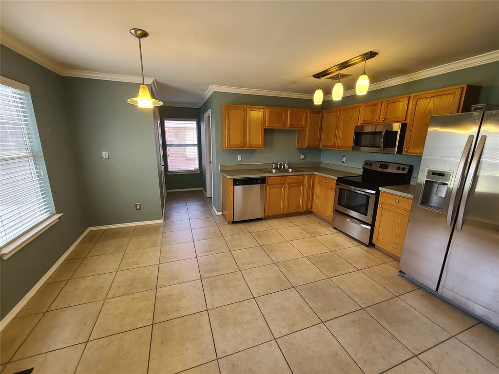 High Pointe #4 - Residential Lease