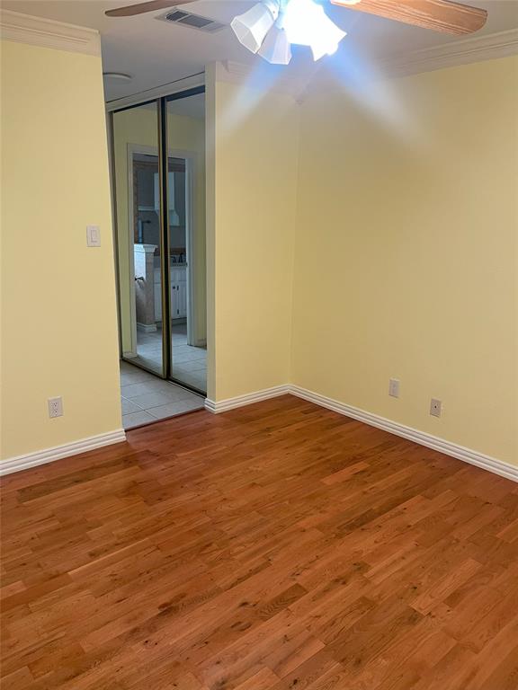 Bent Trail Twnhms - Residential