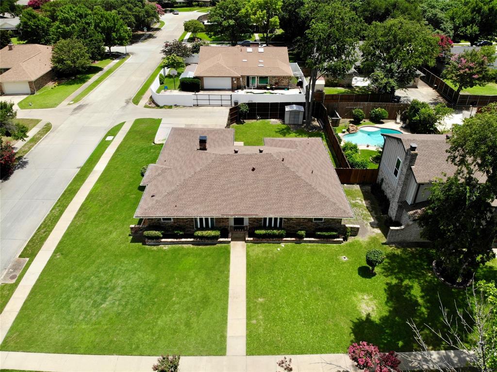 2800 Pinehurst Drive