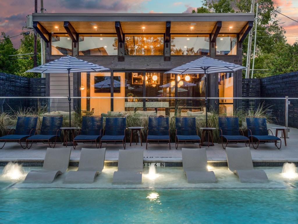 R Fensby - Residential Lease