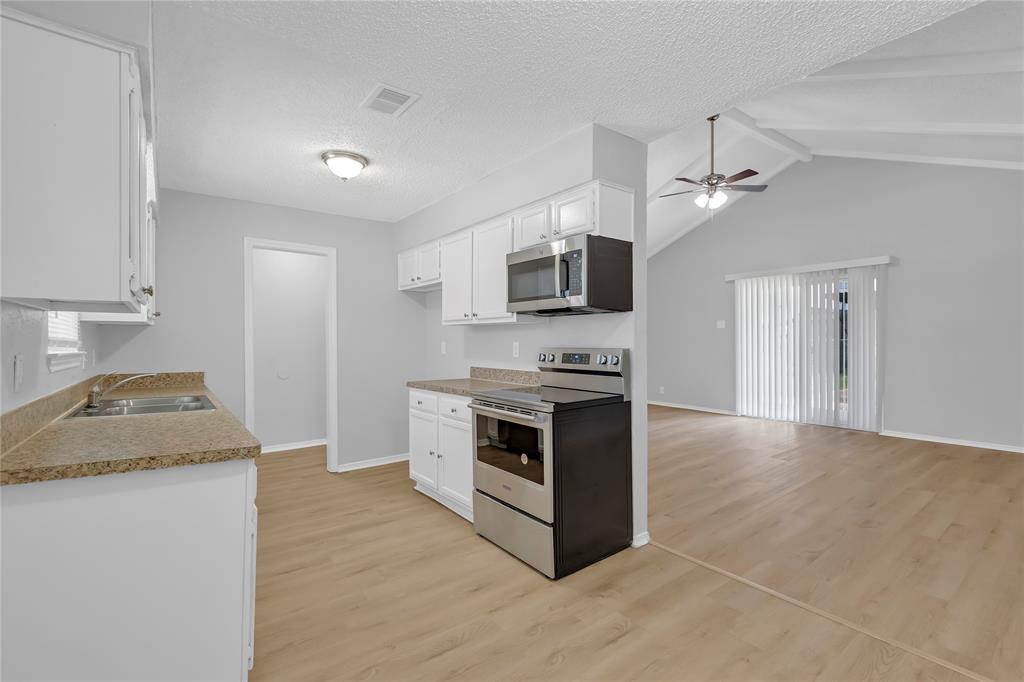 2406 Whit Drive