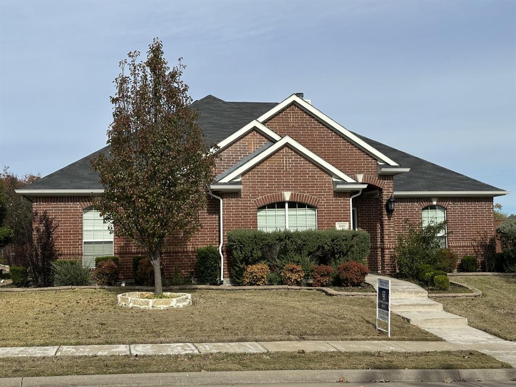 3684 Chestnut Trail
