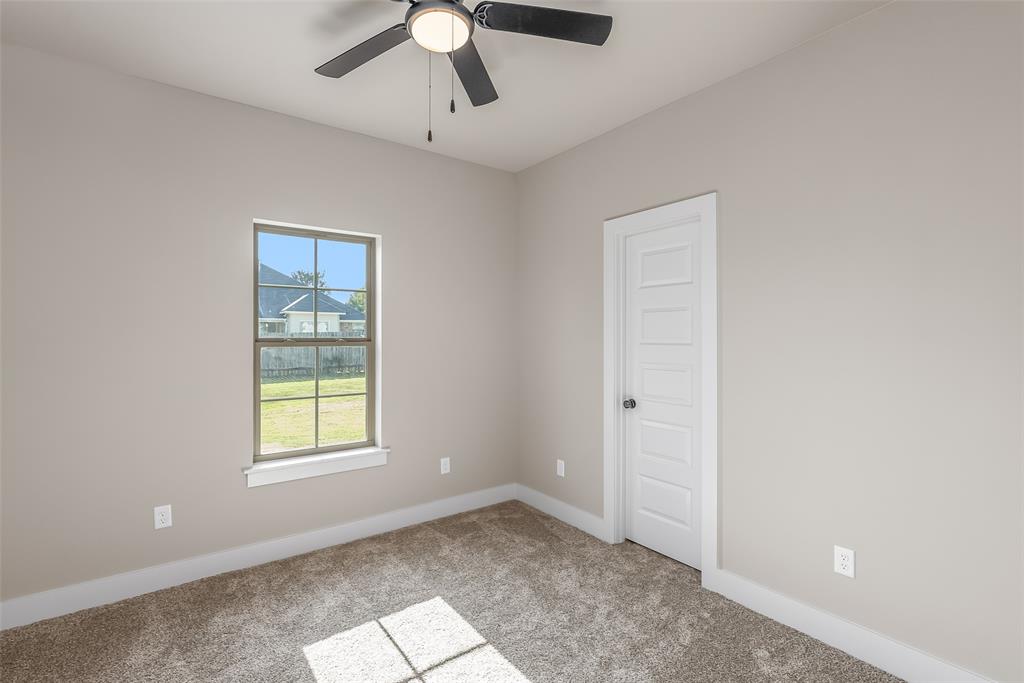 Pin Oak Landing - Residential