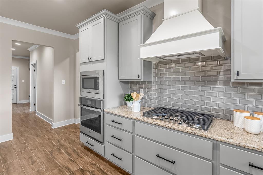 Pin Oak Landing - Residential