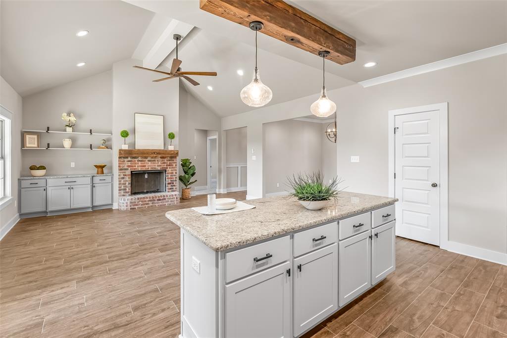 Pin Oak Landing - Residential