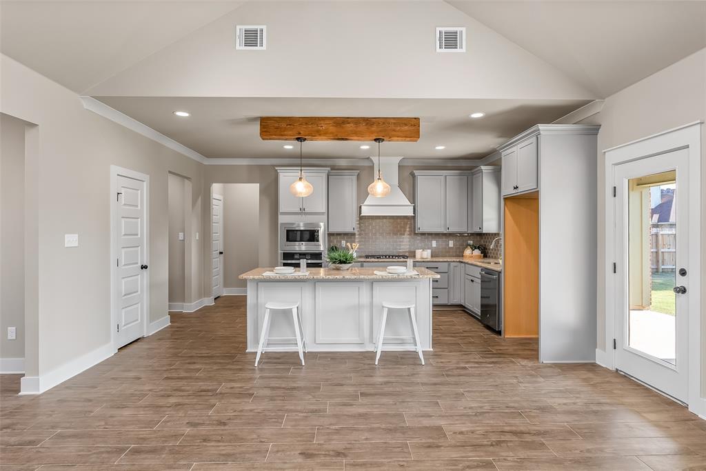 Pin Oak Landing - Residential