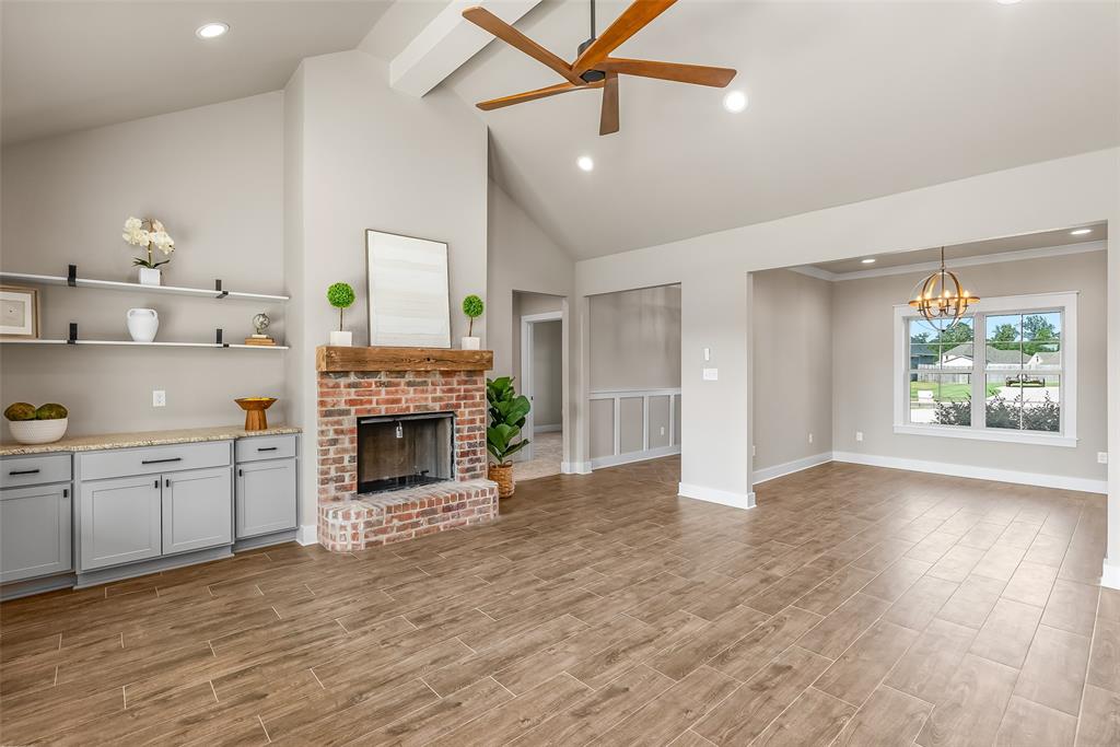 Pin Oak Landing - Residential